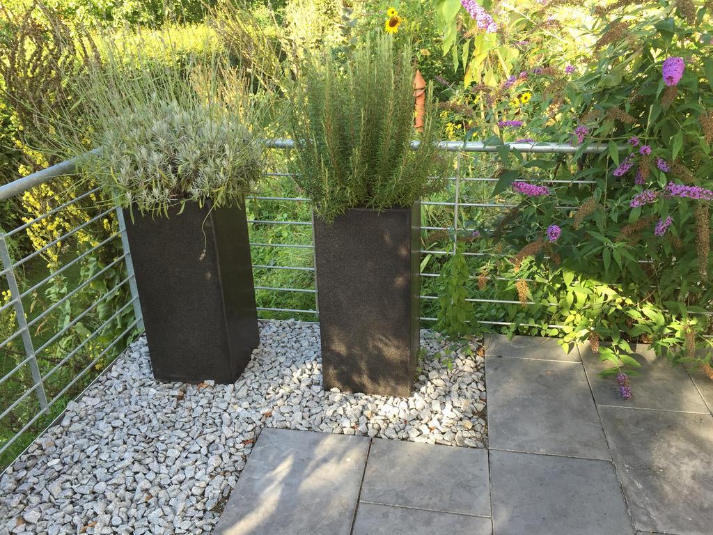 Ferienwohnung Bluetenweg Kluftern Friedrichshafen Bagian luar foto